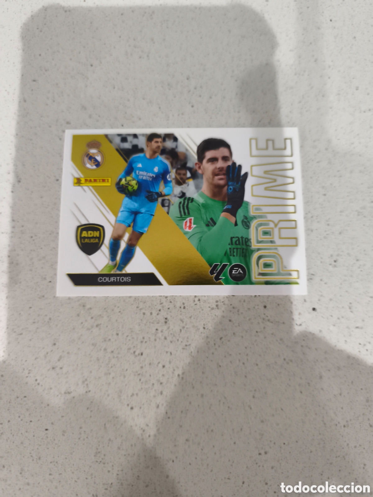 Cromos de f&uacute;tbol: CROMO N&Uacute;MERO 3 COURTOIS REAL MADRID ADN LA LIGA PRIME. LIGA ESTE 26/27. PANINI.
