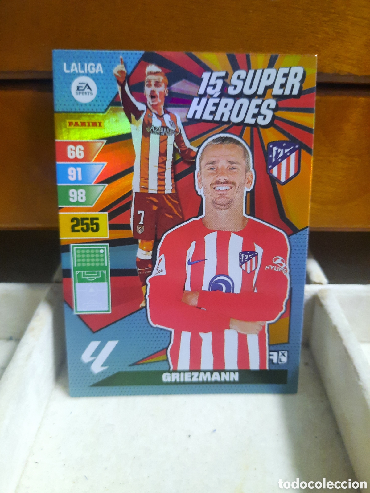 Figurine di Calcio: 15 SUPER H&Eacute;ROES Griezmann Adrenalyn XL 2023-24