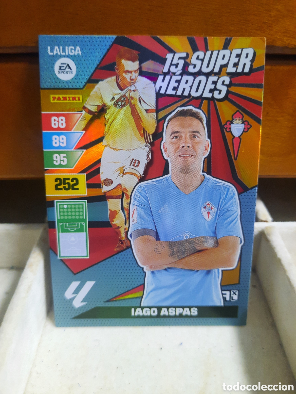 Figurine di Calcio: IAGO ASPAS 15 Super H&eacute;roes Adrenalyn XL 2023-24