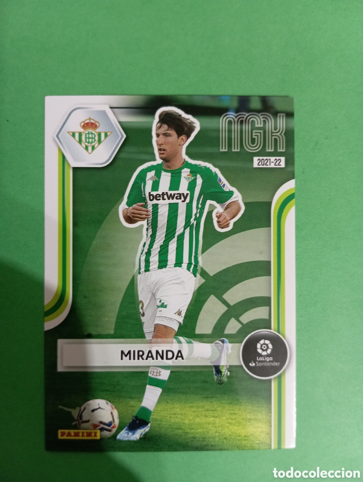 Cromos de f&uacute;tbol: Miranda Betis n&deg;81 / PANINI MEGACRACKS 2021/2022