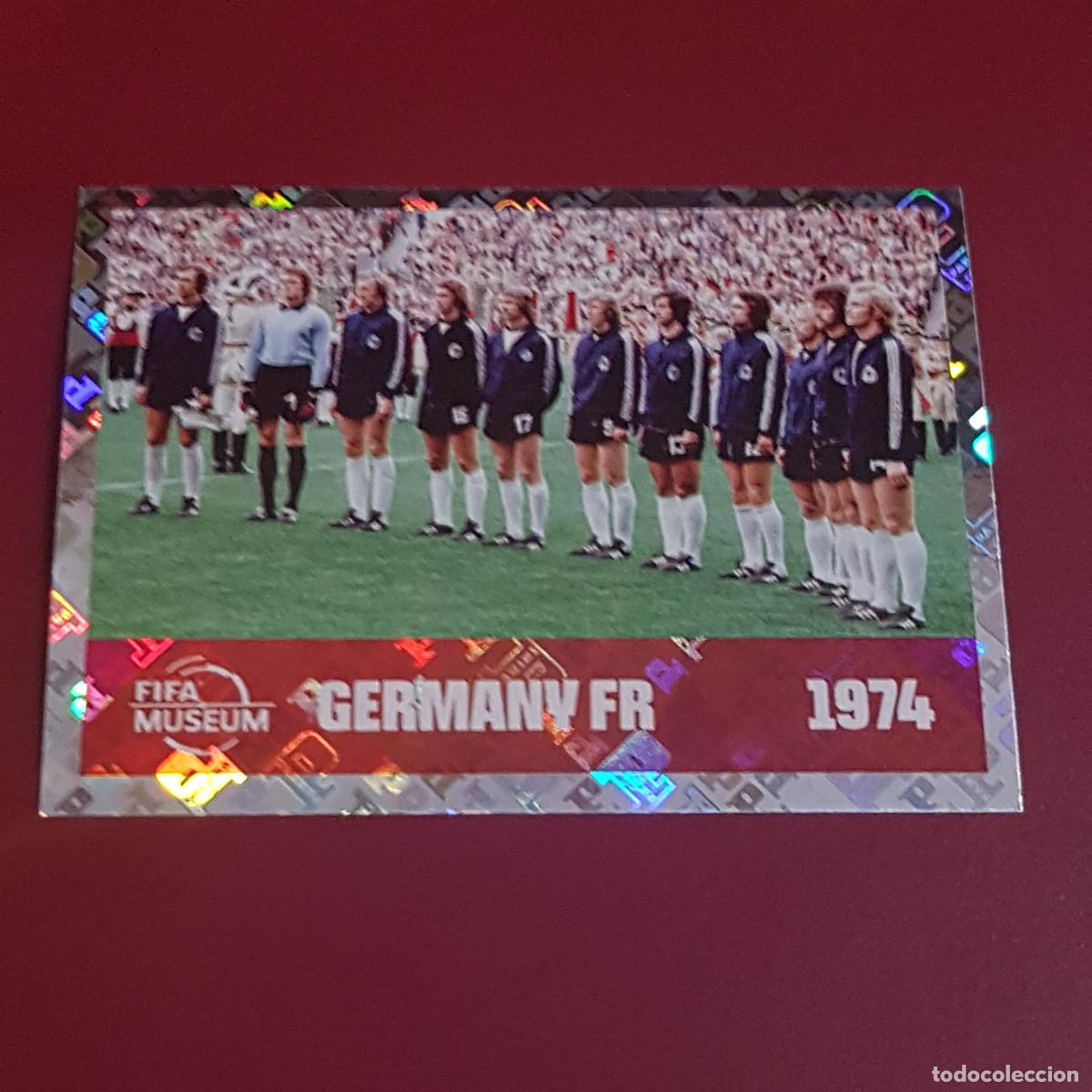 Cromos de f&uacute;tbol: PANINI - MUNDIAL FIFA WORLD CUP 2026 - 26 - ALINEACION ALEMANIA 1974 - FWC 13 - NUNCA PEGADO