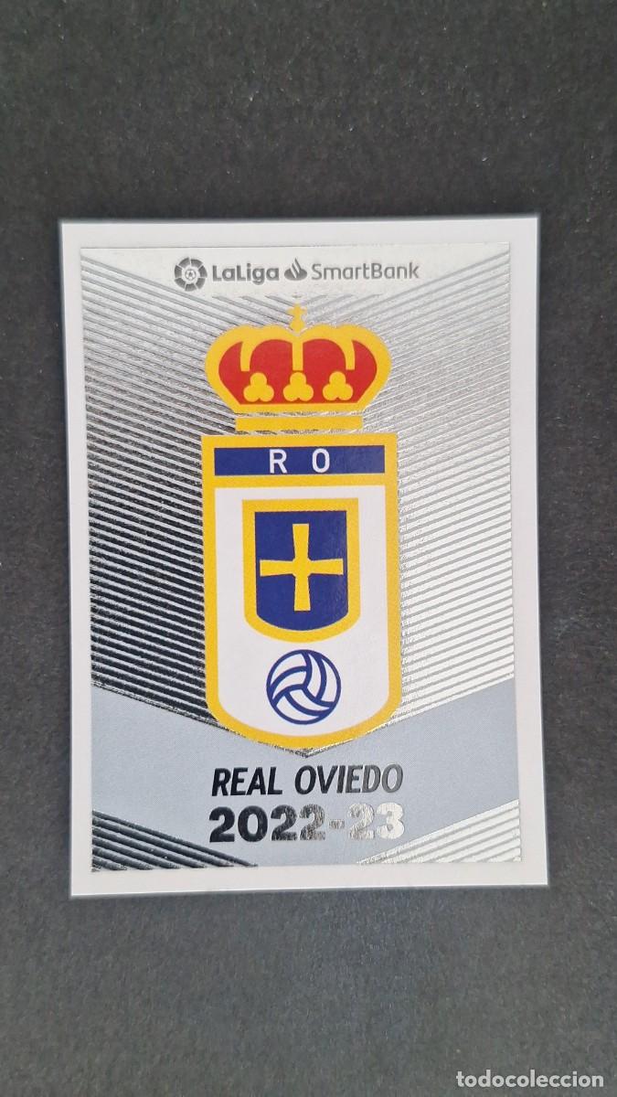 Cromos de f&uacute;tbol: L1 ESCUDO REAL OVIEDO 2&ordf; DIVISION SMARTBANK LIGA ESTE 2022 2023 22 23 NUNCA PEGADO SIN PEGAR