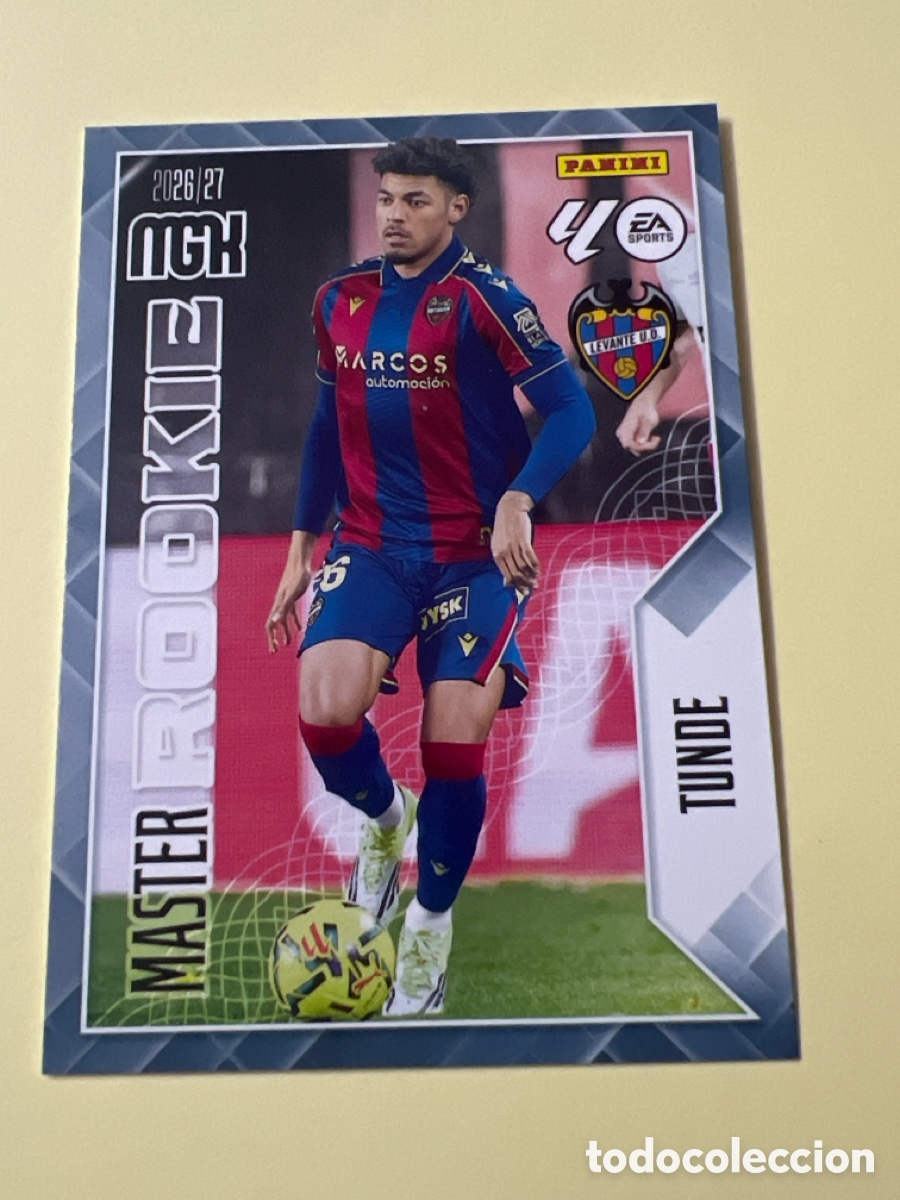 Cromos de f&uacute;tbol: C5529. 421 TUNDE LEVANTE MASTER ROOKIE MEGACRACKS LIGA 2026 2027 26 27