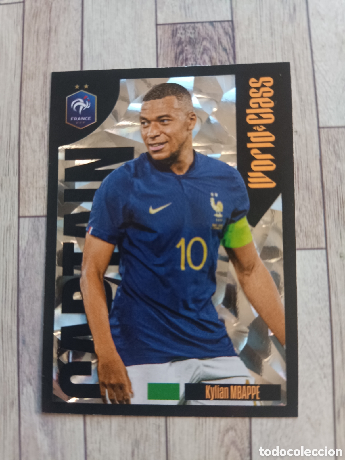 Fu&szlig;ball-Sticker: 211 MBAPPE CAPTAIN CAPITAN FRANCIA PANINI WORLD CLASS 2024