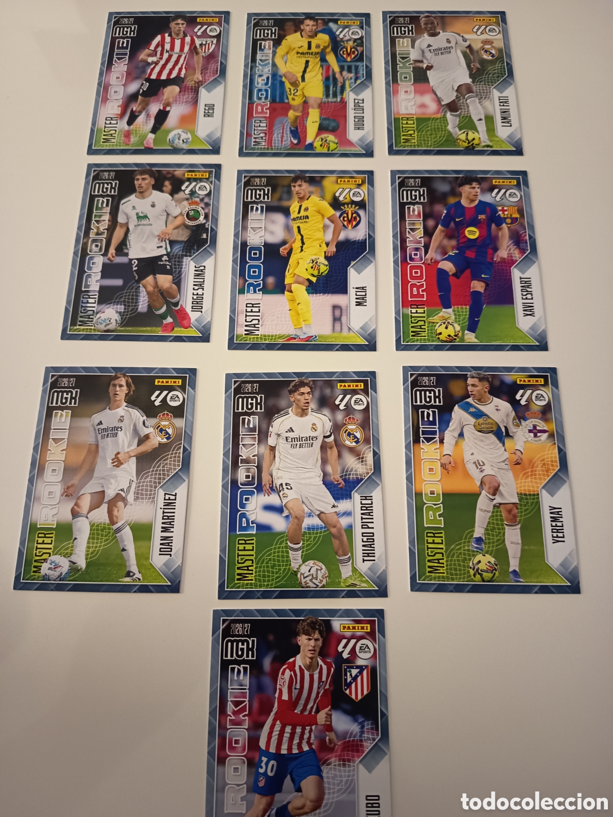 Football Stickers: M&aacute;ster Rookie megacracks 2026-2027