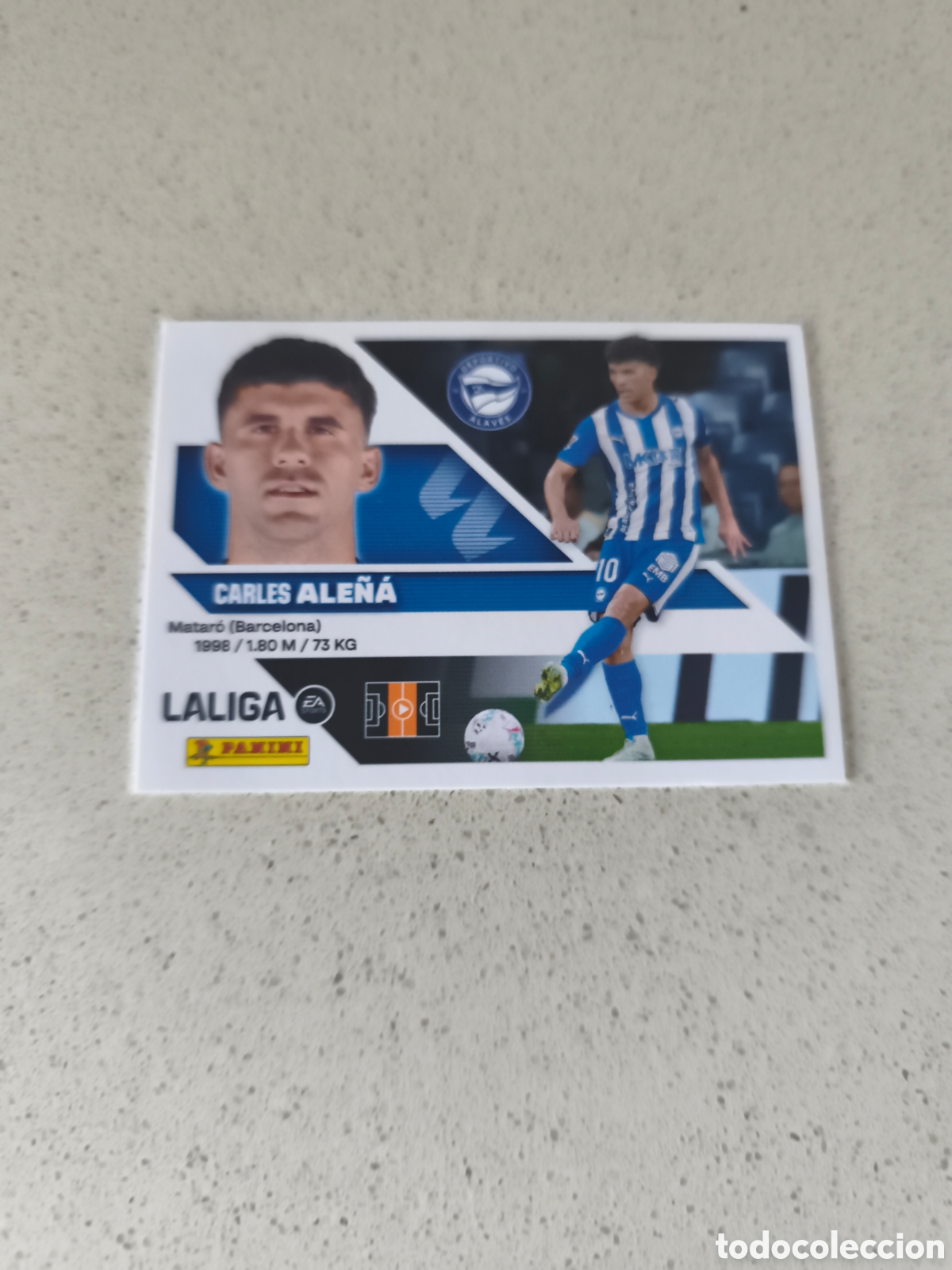 Figurine di Calcio: CROMO NUMERO 14 ALE&Ntilde;&Aacute; ALAVES. LIGA ESTE 26/27. PANINI.