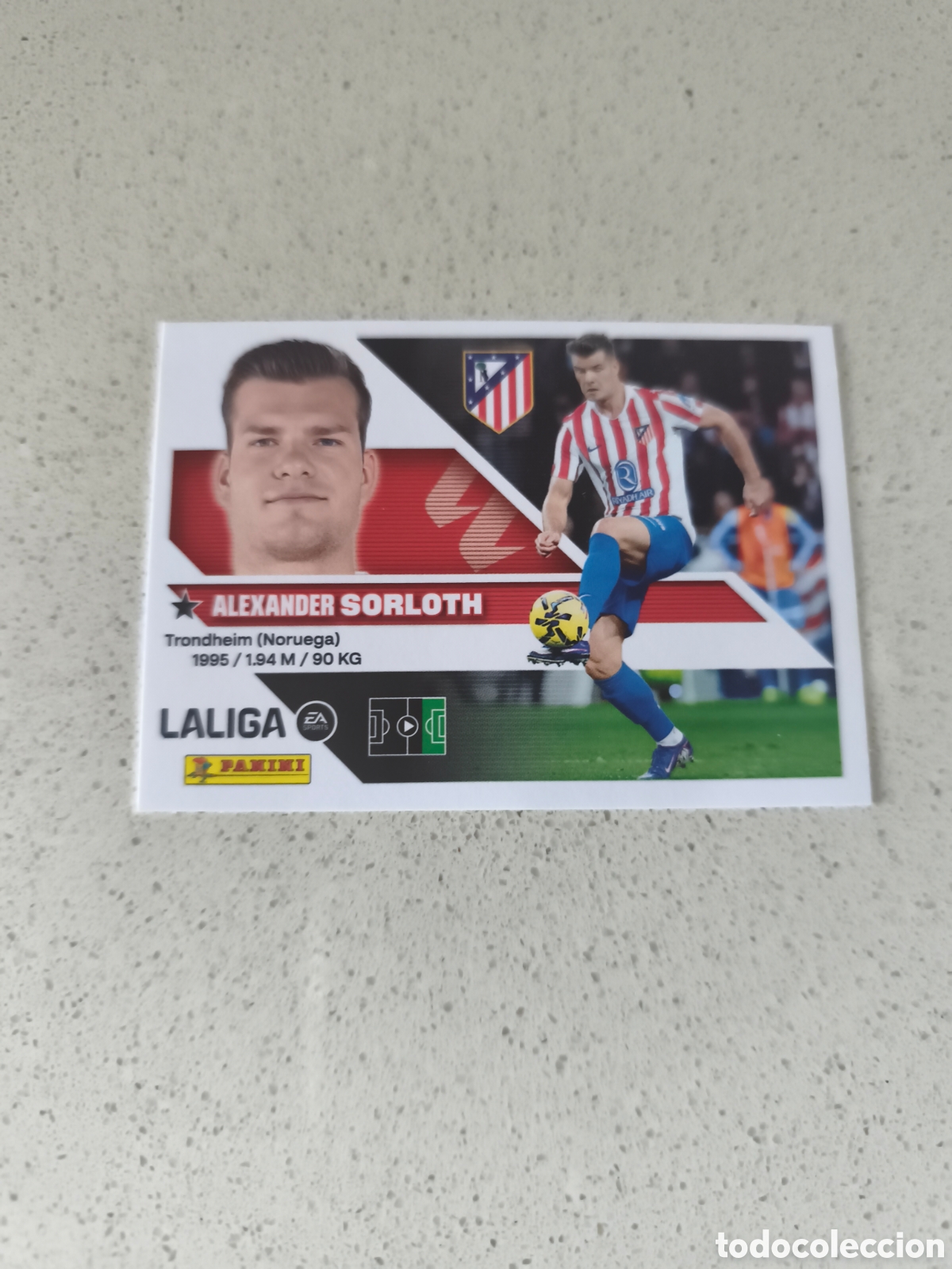 Cromos de f&uacute;tbol: CROMO NUMERO 19 SORLOTH ATLETICO DE MADRID. LIGA ESTE 26/27. PANINI.