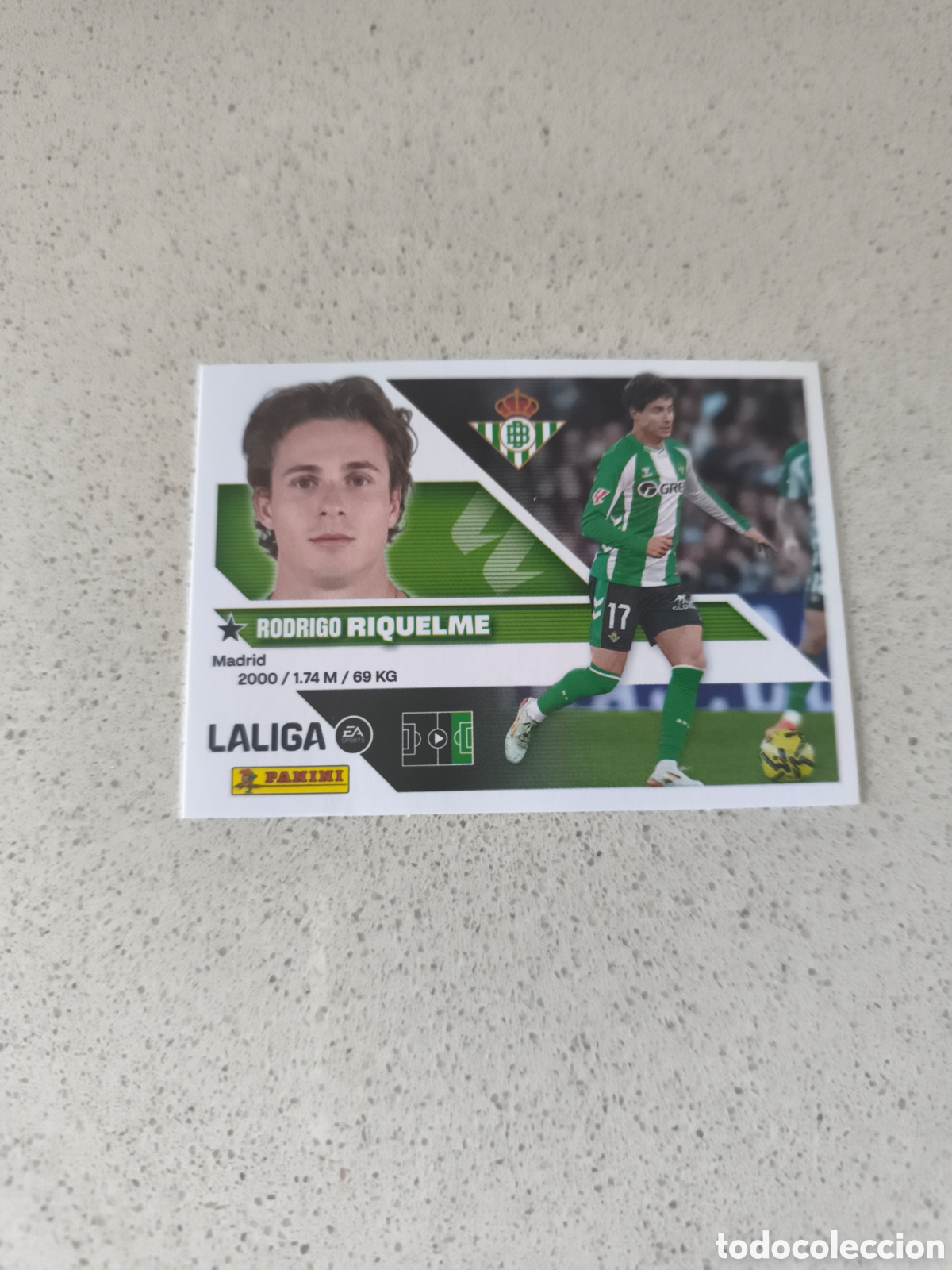 Cartes &agrave; collectionner de Football: CROMO NUMERO 17 RIQUELME REAL BETIS. LIGA ESTE 26/27. PANINI.
