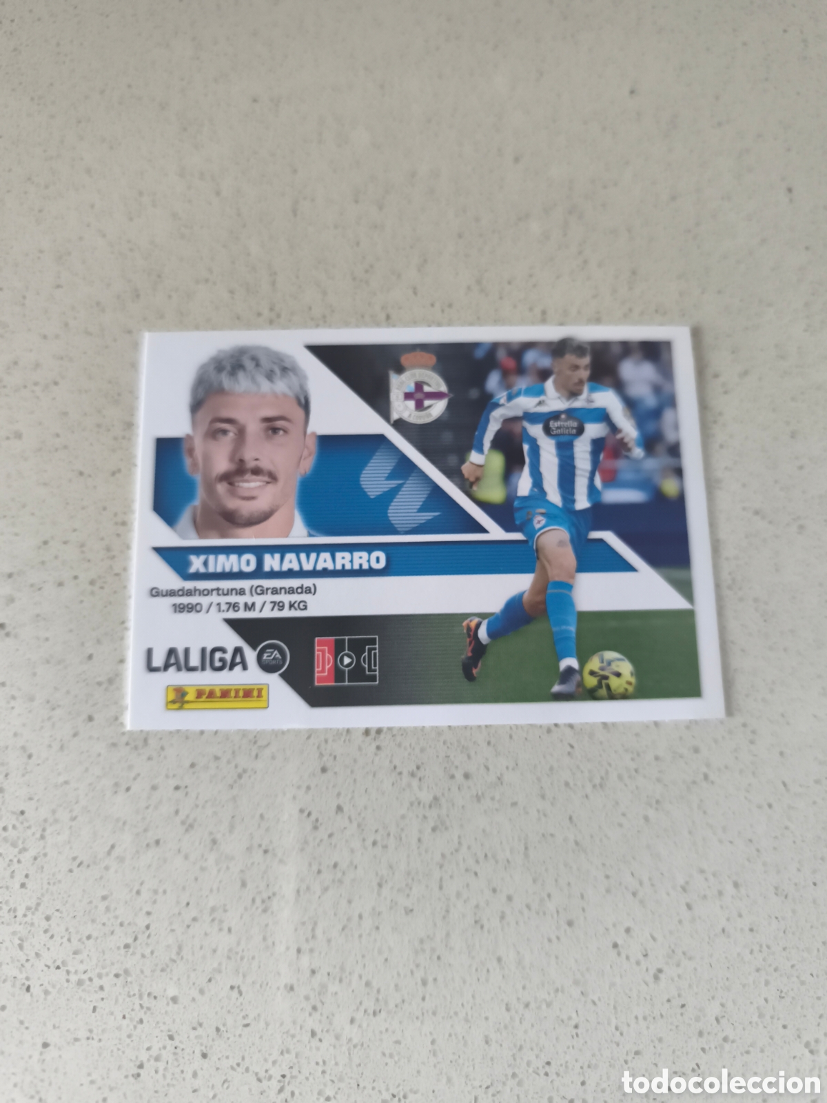 Cromos de f&uacute;tbol: CROMO NUMERO 9A XIMO NAVARRO DEPORTIVO DE LA CORU&Ntilde;A. LIGA ESTE 26/27. PANINI.