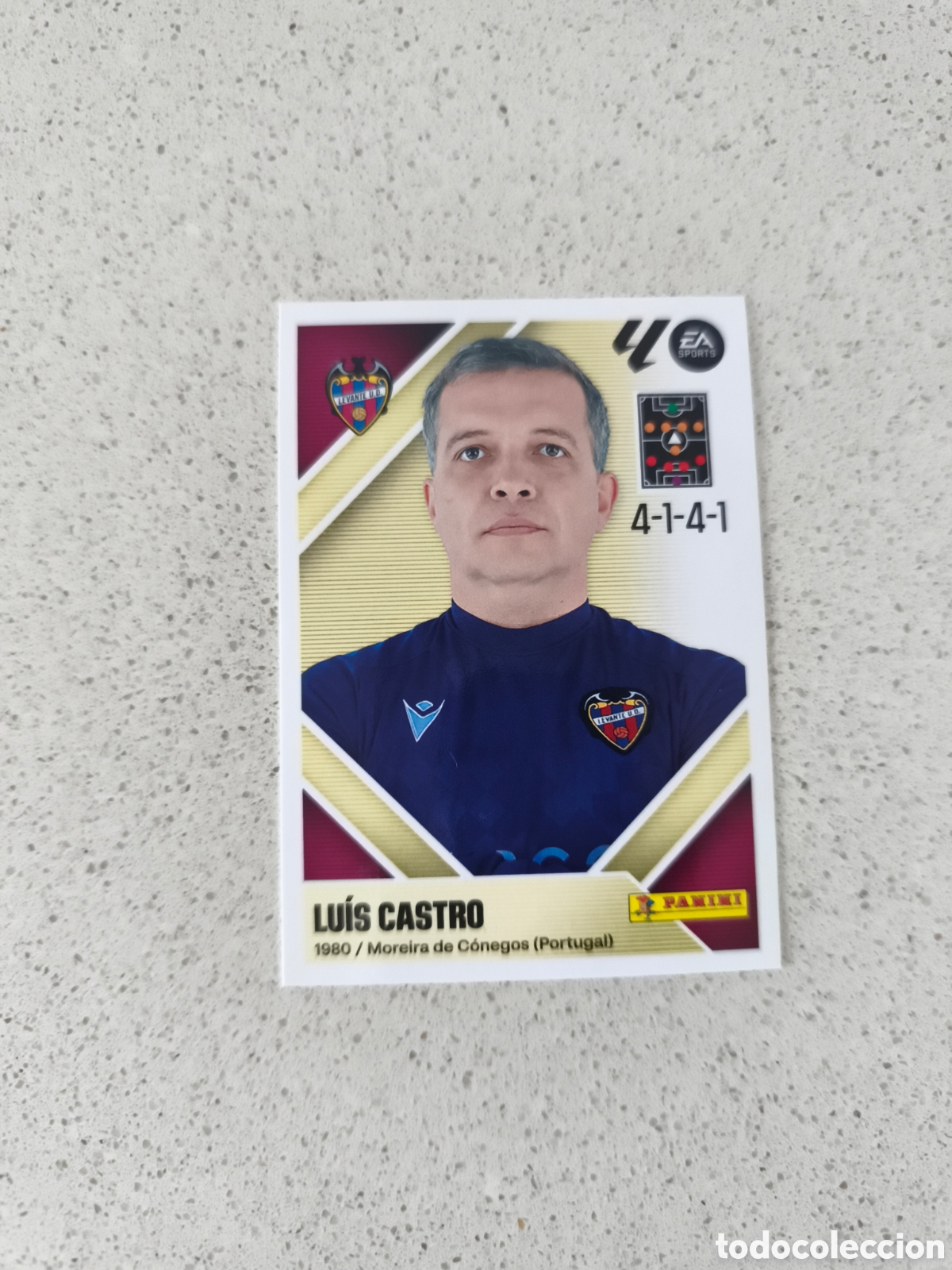 Cromos de f&uacute;tbol: CROMO N&Uacute;MERO 2 LUIS CASTRO LEVANTE. LIGA ESTE 26/27. PANINI.