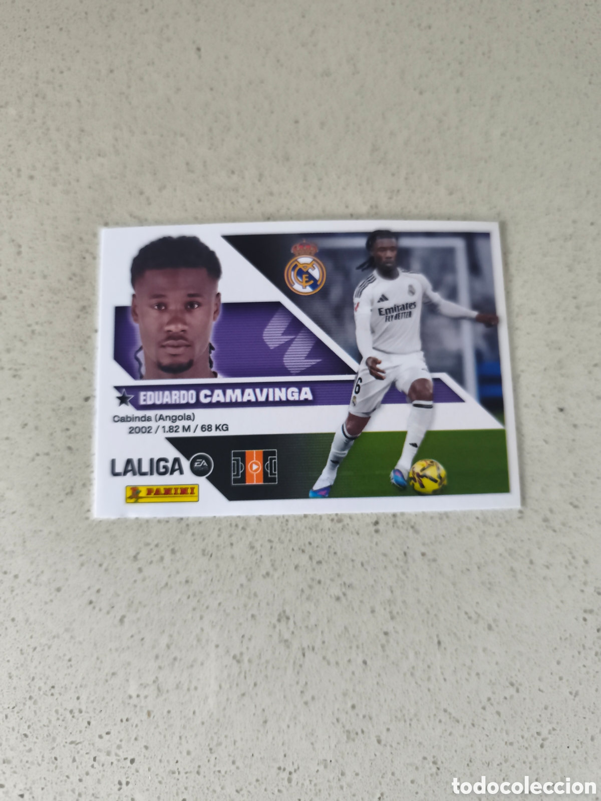 Cromos de f&uacute;tbol: CROMO N&Uacute;MERO 13 CAMAVINGA REAL MADRID. LIGA ESTE 26/27. PANINI.