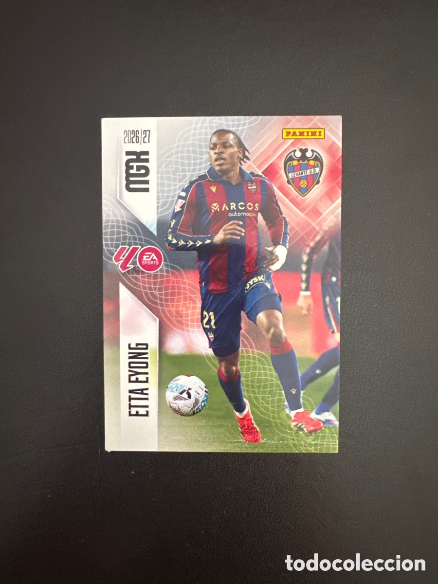 Football Stickers: ETTA EYONG LEVANTE N&Uacute;MERO 216 MEGACRACKS 2026 2027