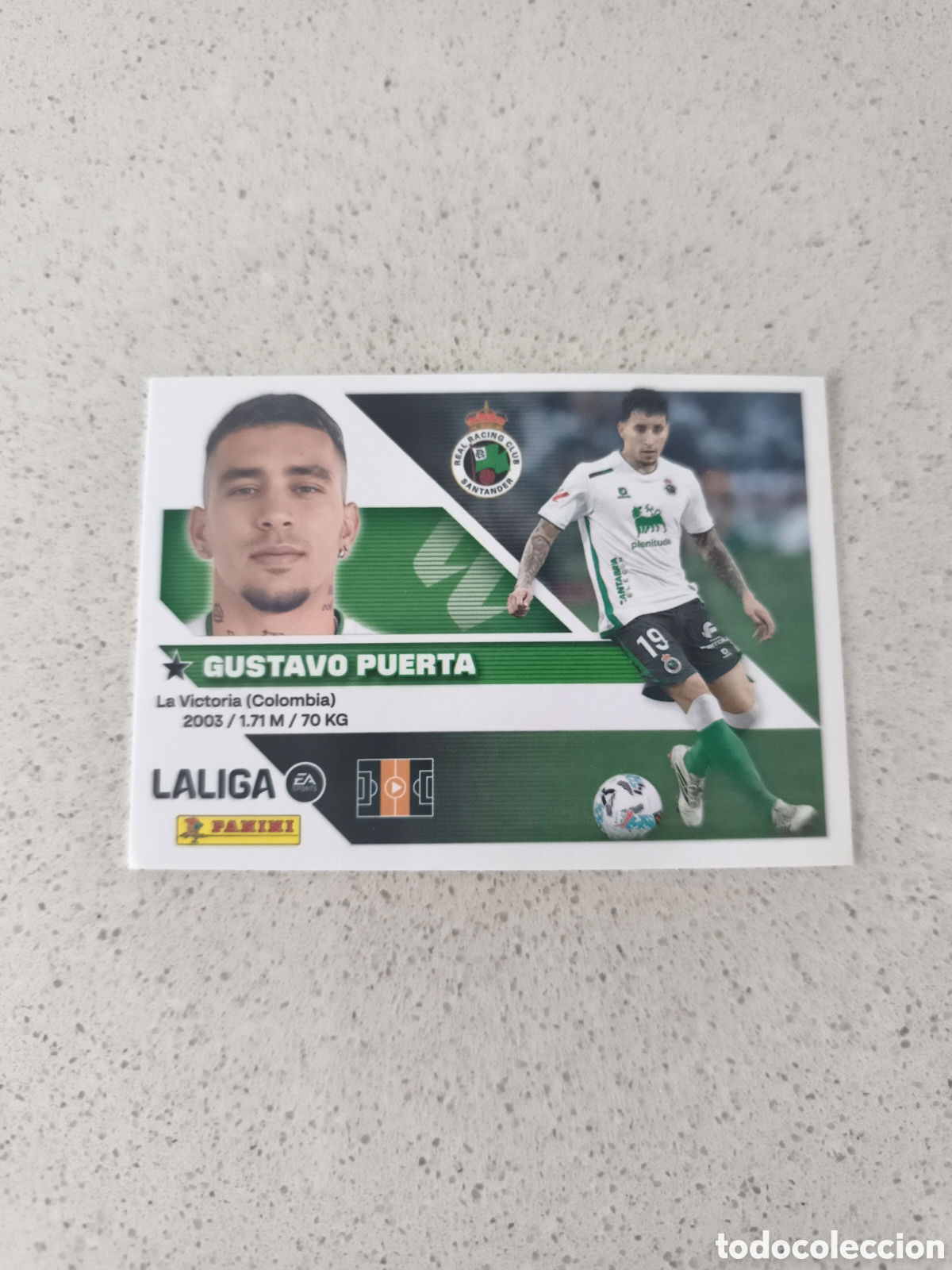 Cromos de f&uacute;tbol: CROMO N&Uacute;MERO 12 GUSTAVO PUERTA RACING SANTANDER. LIGA ESTE 26/27. PANINI.