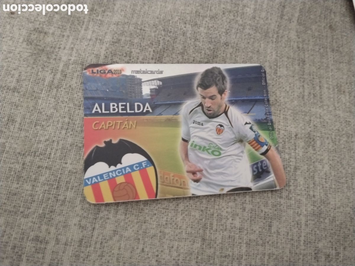 Cromos de f&uacute;tbol: MUNDICROMO QUIZ GAME LIGA 2013 - METALCARD CAPITAN ALBELDA - VALENCIA CF ( BRILLO LISO)