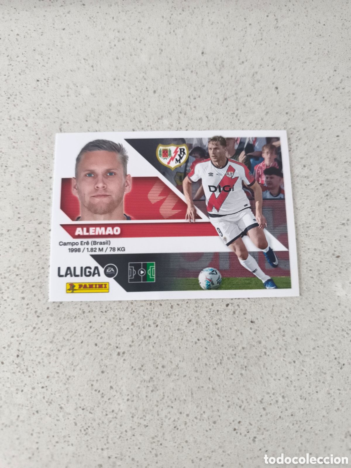 Cromos de f&uacute;tbol: CROMO N&Uacute;MERO 20 ALEMAO RAYO VALLECANO. LIGA ESTE 26/27. PANINI.