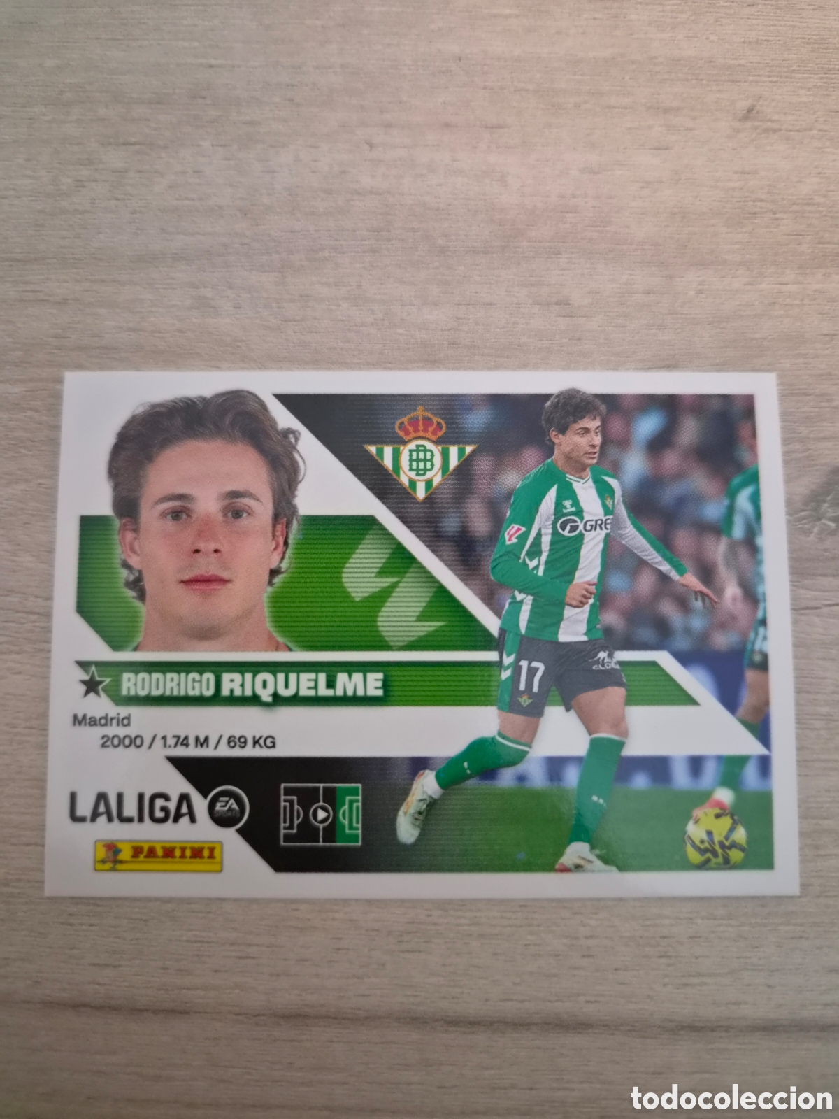 Cartes &agrave; collectionner de Football: N&deg;17 Betis Riquelme Liga Este 26/27