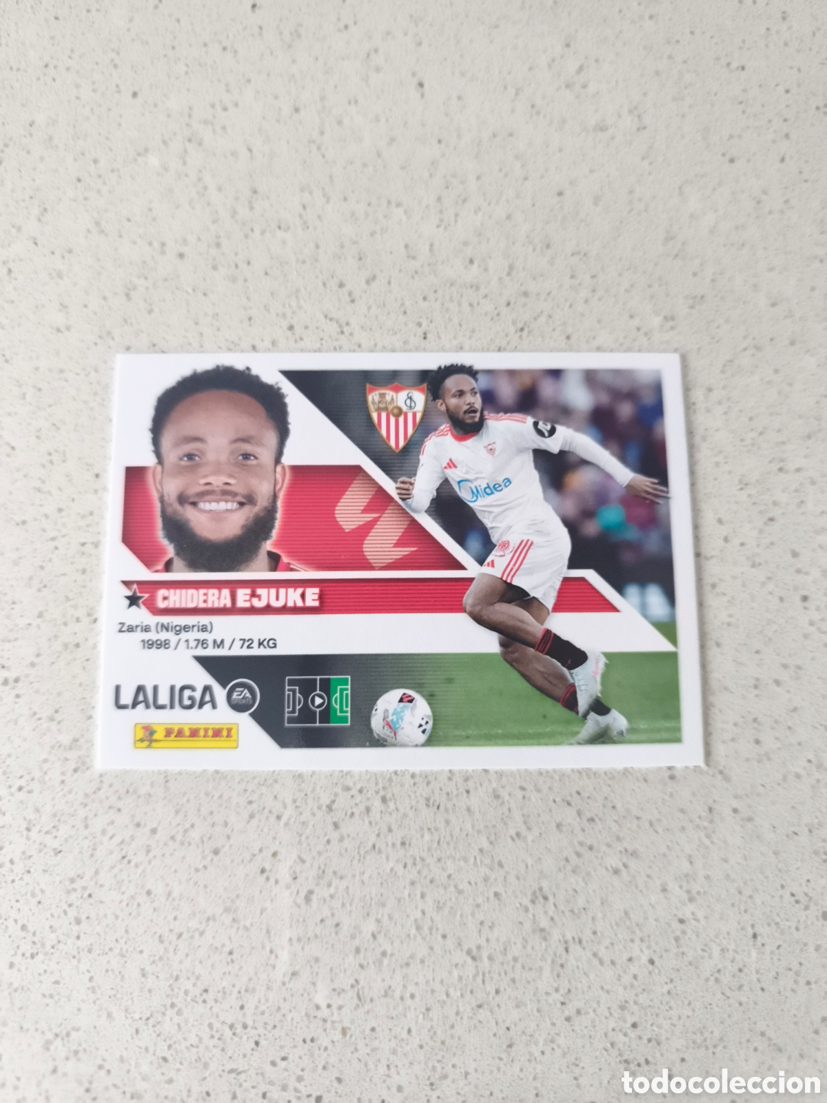 Cromos de f&uacute;tbol: CROMO N&Uacute;MERO 18 EJUKE SEVILLA. LIGA ESTE 26/27. PANINI.