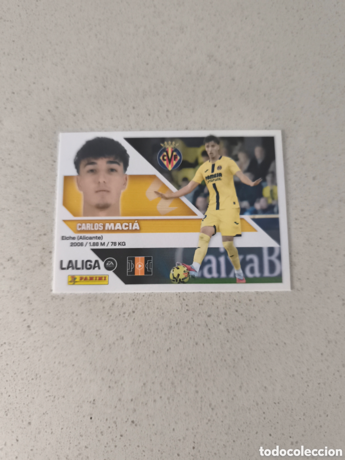 Cromos de Futebol: CROMO NUMERO 13 MACI&Aacute; VILLARREAL. LIGA ESTE 26/27. PANINI.