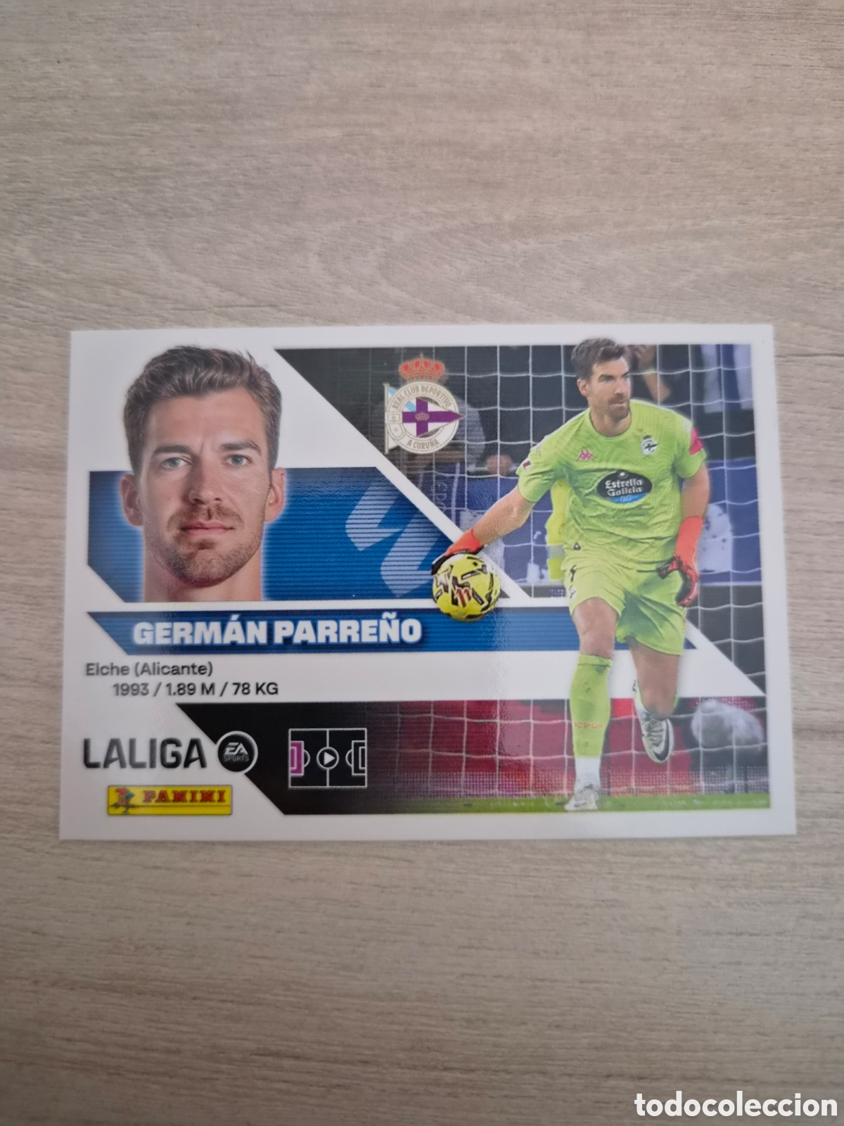 Football Stickers: N&deg;4 Deportivo La Coru&ntilde;a Parre&ntilde;o Liga Este 26/27