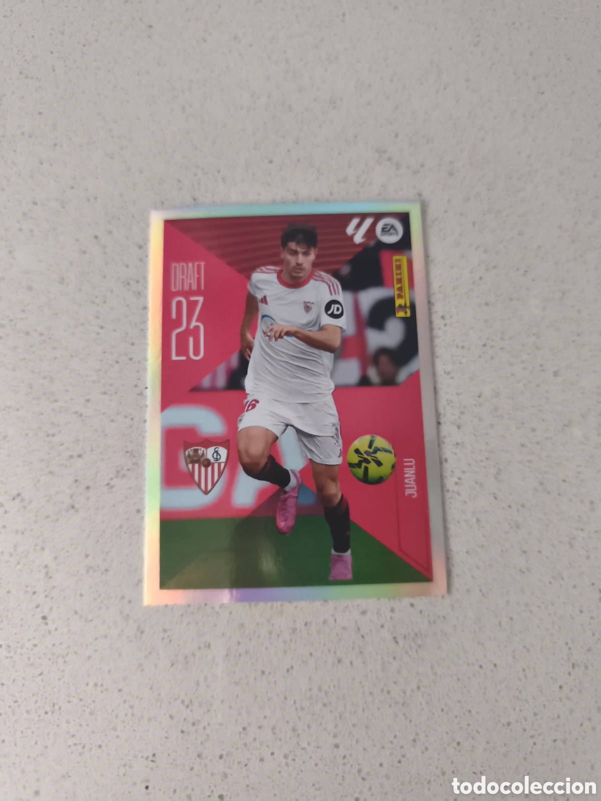 Fu&szlig;ball-Sticker: CROMO NUMERO 14 JUANLU SEVILLA DRAFT 23. LIGA 26/27. PANINI.