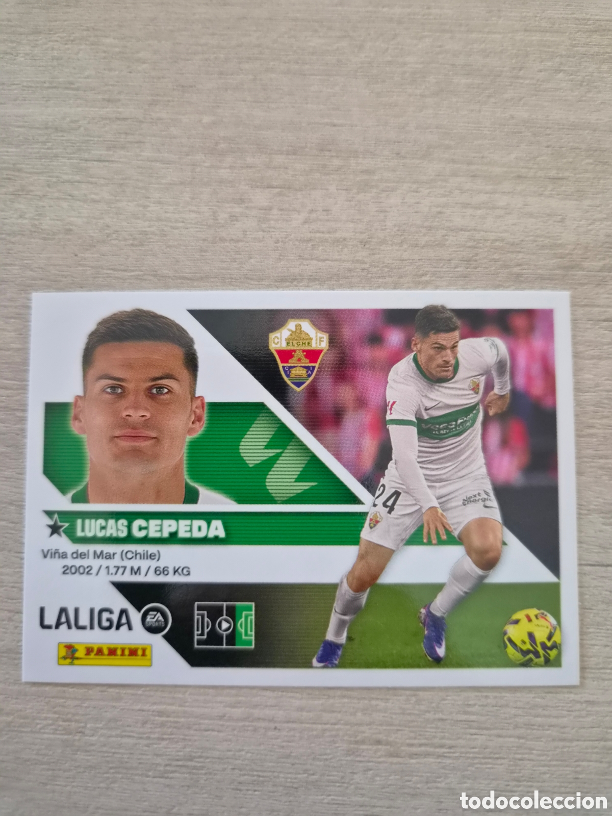 Figurine di Calcio: N&deg;18 Elche Cepeda Liga Este 26/27