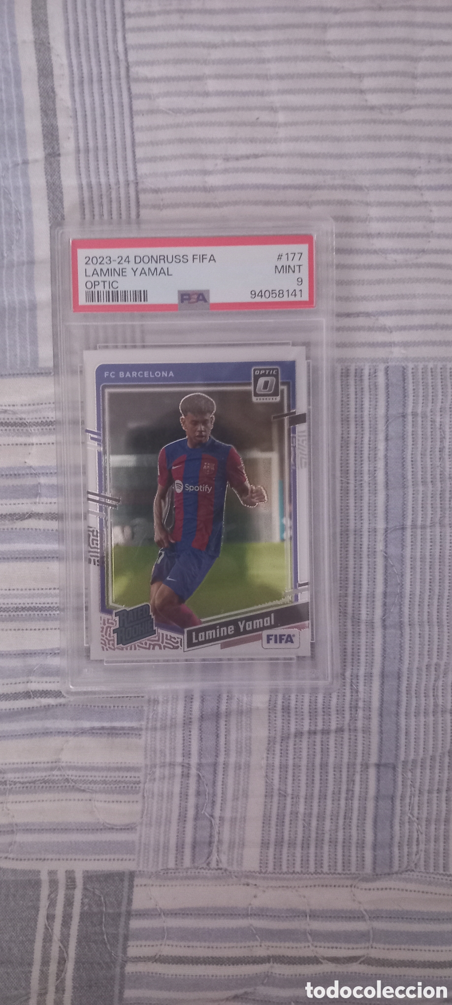 Figurine di Calcio: Lamine Yamal ROOKIE DONRUSS OPTIC GRADEADA PSA 9