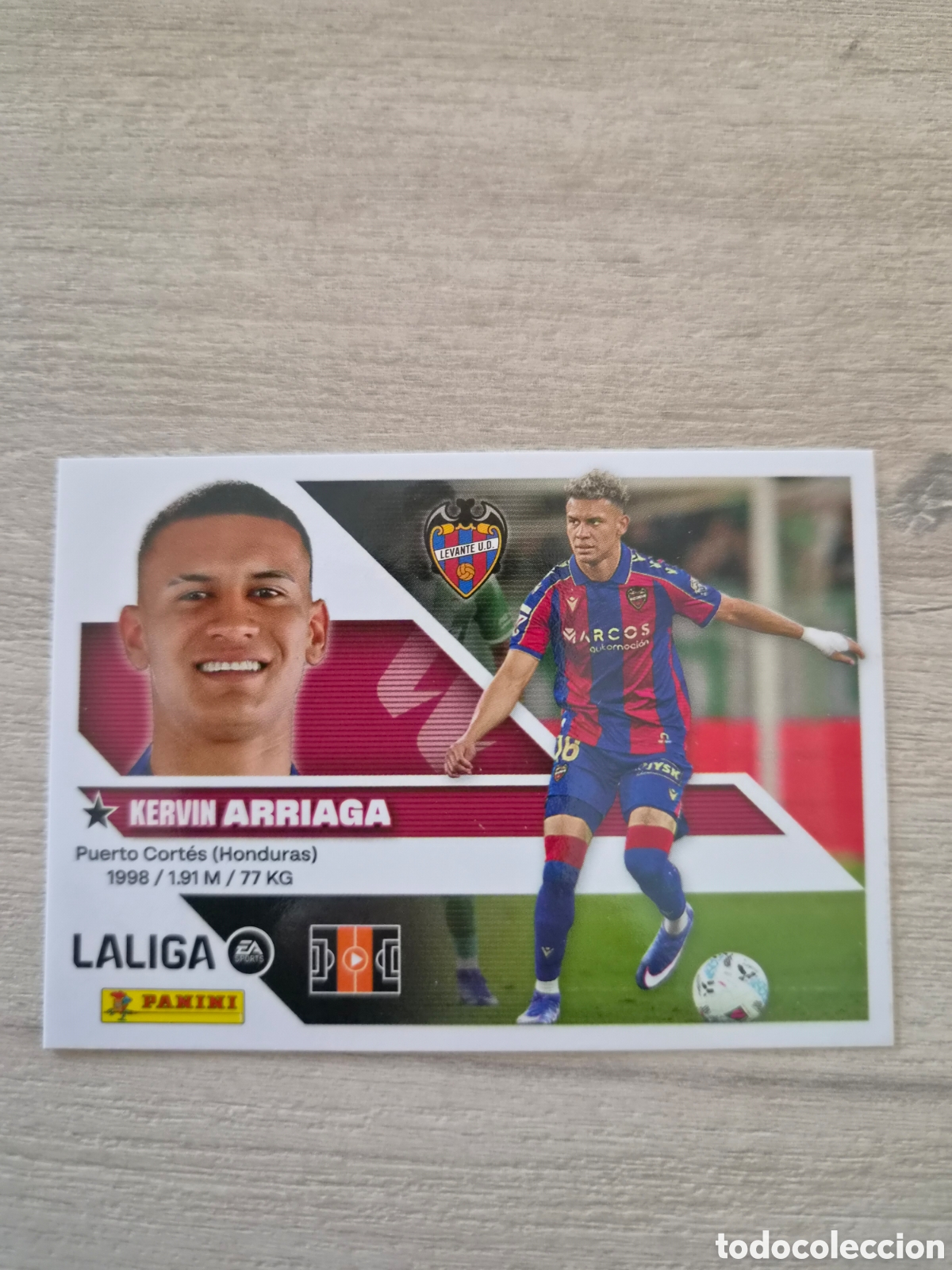 Cromos de Futebol: N&deg;10 Levante Arriaga Liga Este 26/27