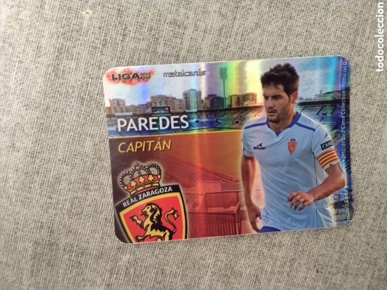 Cromos de f&uacute;tbol: MUNDICROMO QUIZ GAME LIGA 2013 - METALCARD CAPITAN PAREDES - REAL ZARAGOZA (FONDO RAYAS VERTICALES