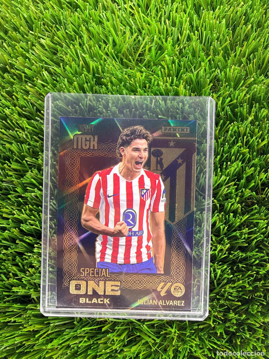 Cromos de Futebol: Juli&aacute;n &Aacute;lvarez Special One Black Atl&eacute;tico de Madrid Megacracks 26 27