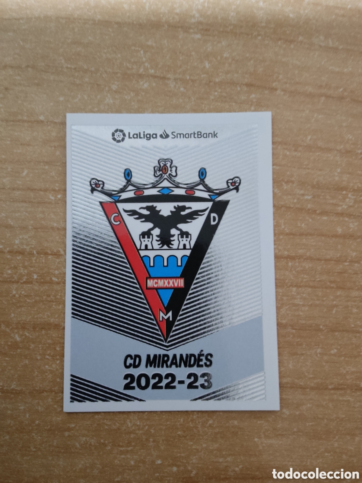 Fu&szlig;ball-Sticker: 15 ESCUDO CD MIRANDES LIGA ESTE 2022 2023