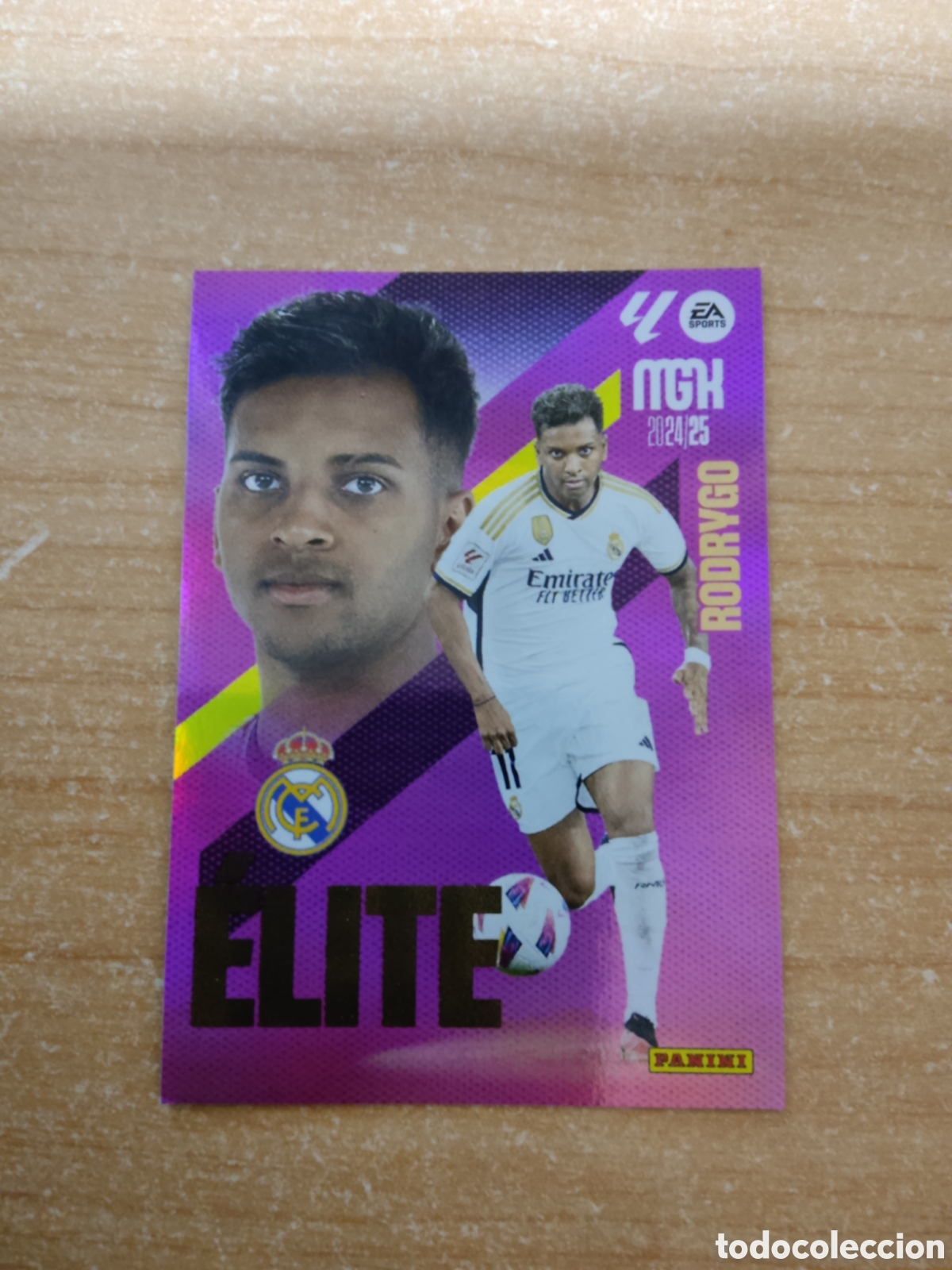 Cromos de f&uacute;tbol: 14 RODRYGO ELITE REAL MADRID MEGACRACKS 2024 2025