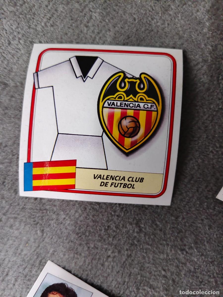 Cromos de f&uacute;tbol: EDICIONES ESTE 89 90 ESCUDO VALENCIA 1989 1990 DESPEGADO RECUPERADO ALBUM AAQ