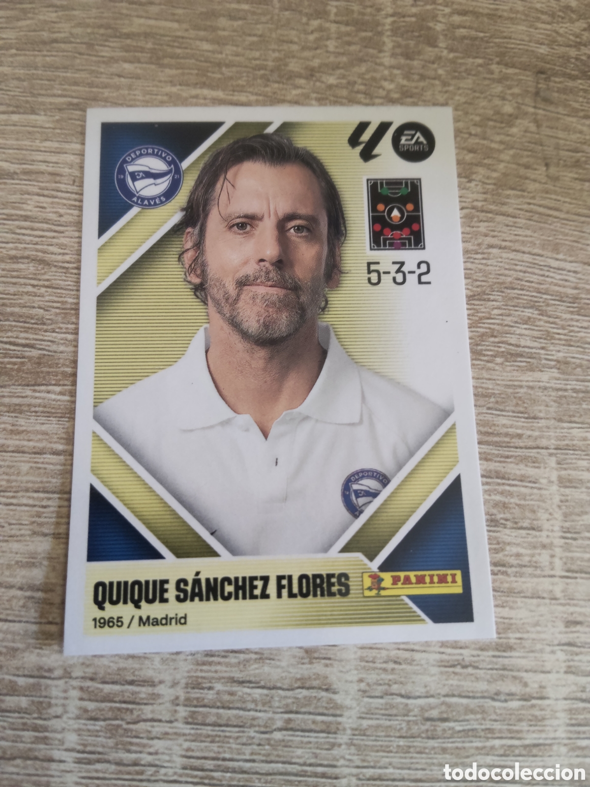 Cromos de f&uacute;tbol: Quique S&aacute;nchez Flores Alav&eacute;s liga 2026 2027 26 27 ediciones este