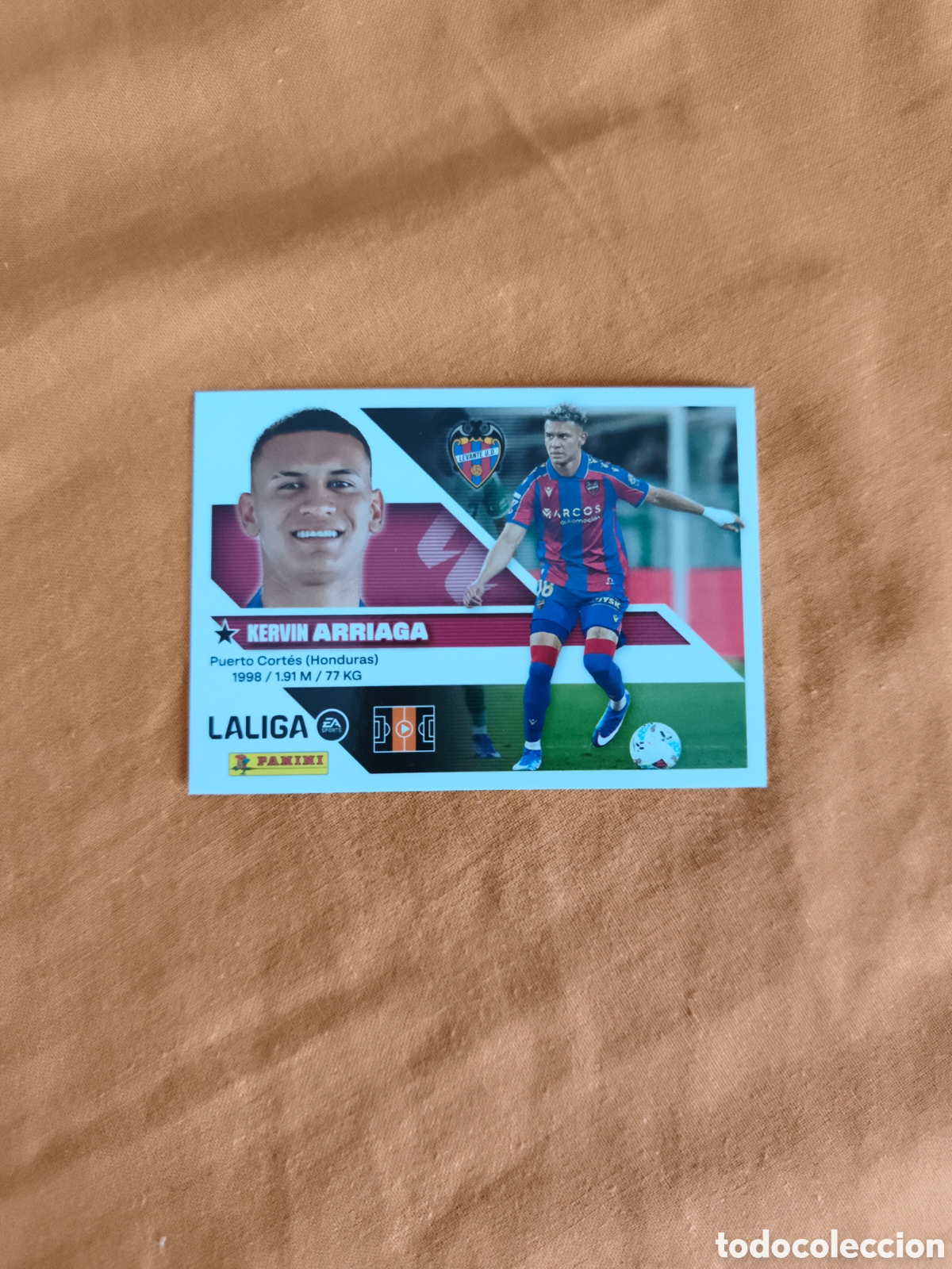 Football Stickers: CROMO N&Uacute;MERO 10 ARRIAGA LEVANTE. LIGA ESTE 26/27. PANINI.