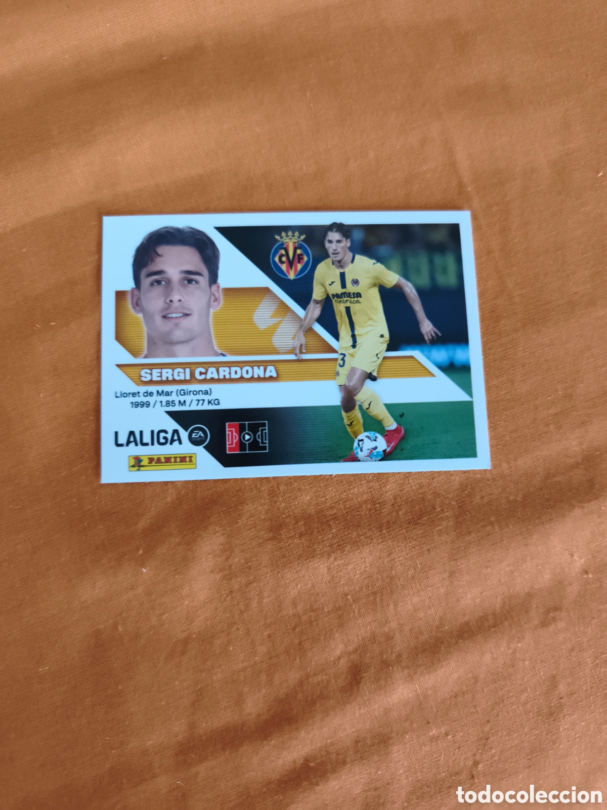 Cromos de f&uacute;tbol: CROMO N&Uacute;MERO 10 SERGI CARDONA VILLARREAL. LIGA ESTE 26/27. PANINI.