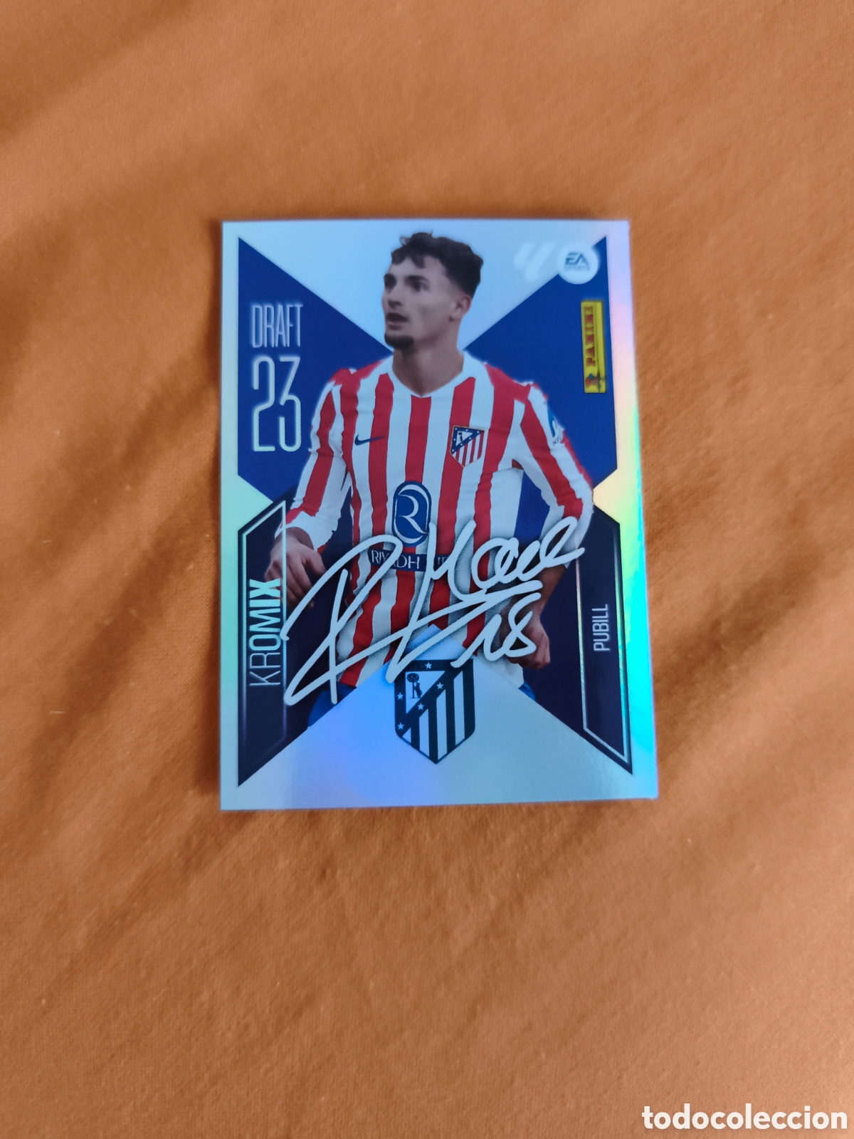 Cromos de f&uacute;tbol: CROMO N&Uacute;MERO K19 PUBILL ATL&Eacute;TICO DE MADRID DRAFT 23 KROMIX. LIGA ESTE 26/27. PANINI.