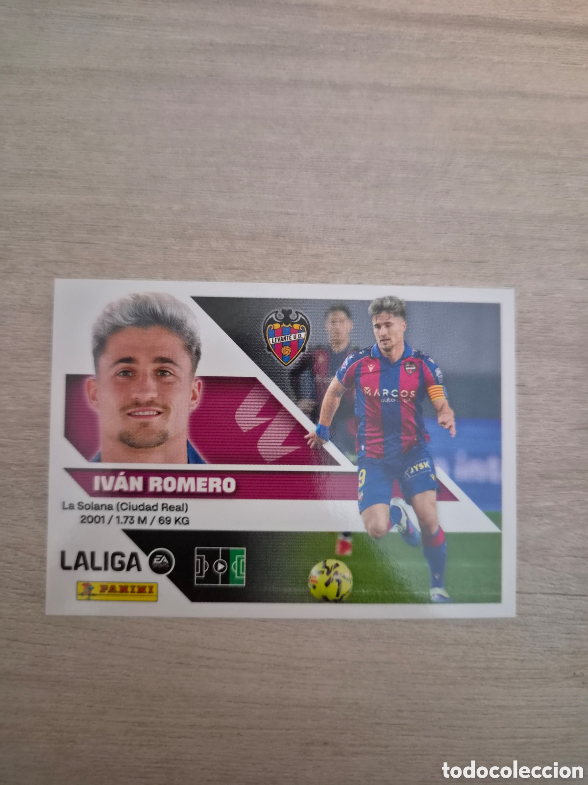 Cromos de f&uacute;tbol: N&deg;18 Levante Ivan Romero Liga Este 26/27