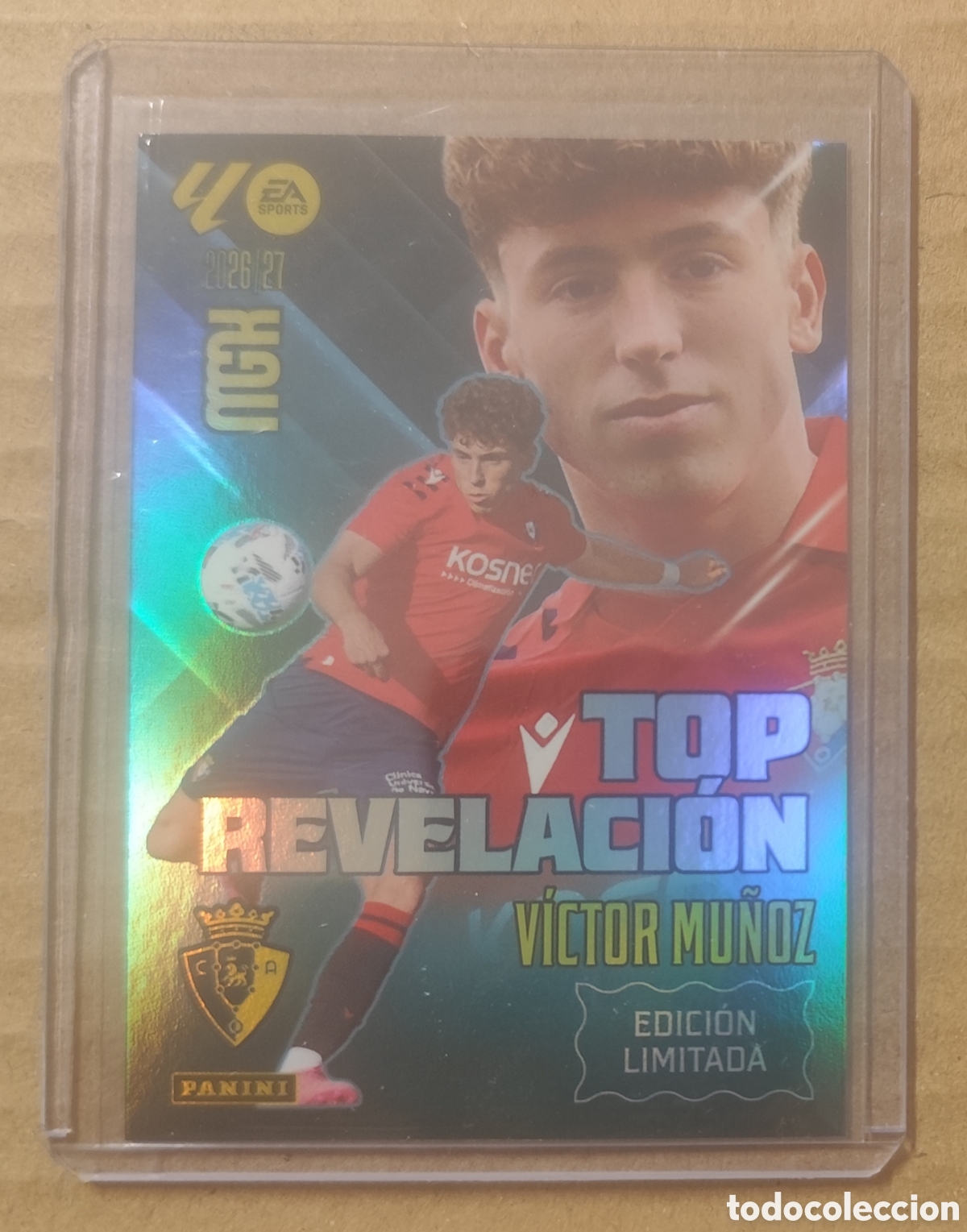 Cartes &agrave; collectionner de Football: MEGACRACKS 2026 2027 EDICI&Oacute;N LIMITADA TOP REVELACI&Oacute;N V&Iacute;CTOR MU&Ntilde;OZ