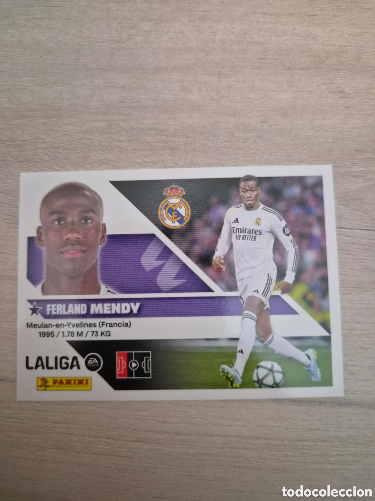 Cartes &agrave; collectionner de Football: N&deg;10B Real Madrid Mendy Liga Este 26/27