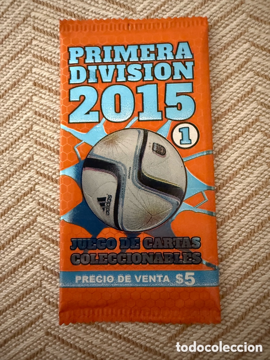 Figurine di Calcio: Sobre sin abrir Primera Divisi&oacute;n de Argentina de 2015,