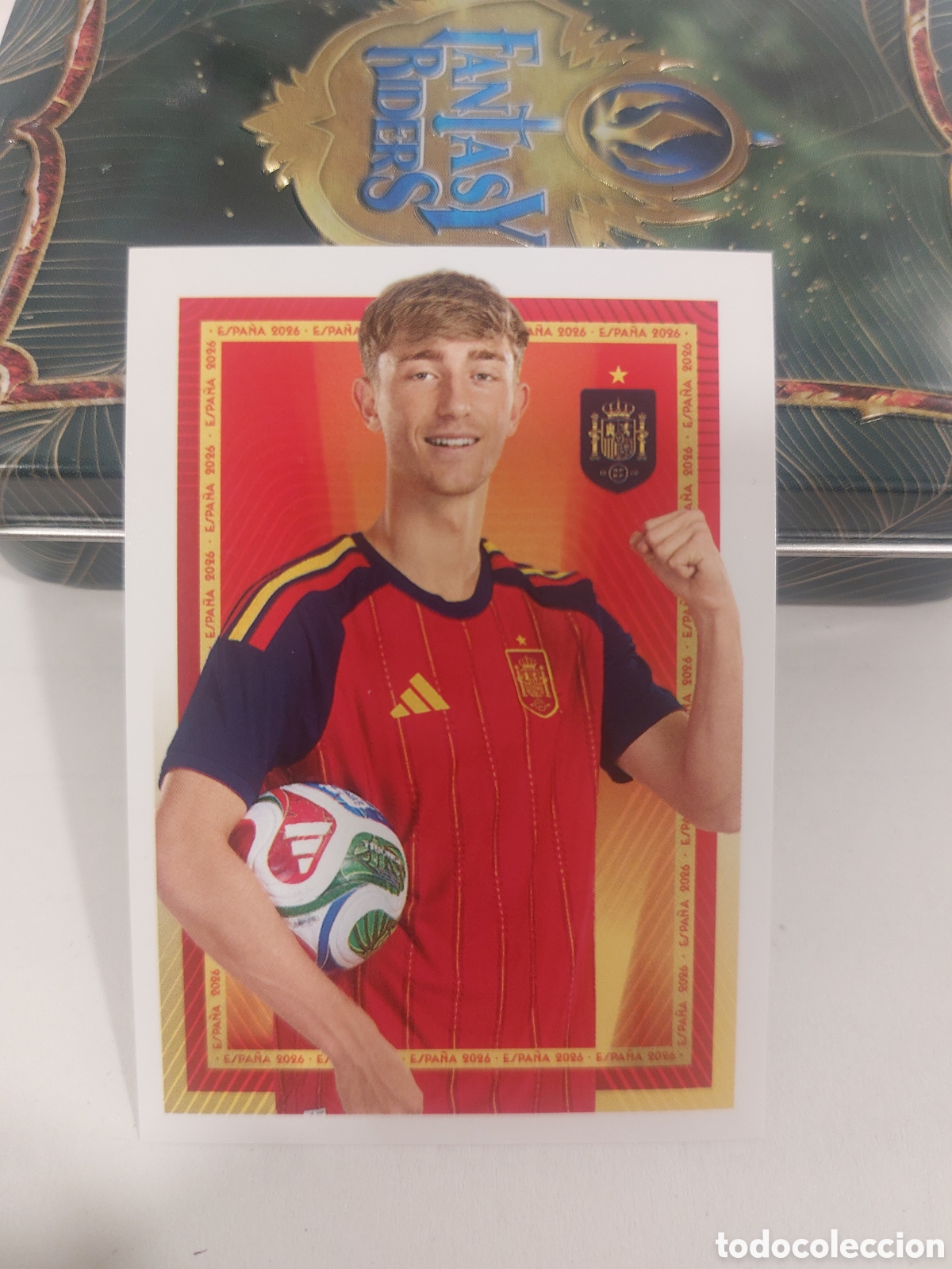 Figurine di Calcio: 21 HUIJSEN SELECCION ESPA&Ntilde;OLA ESPA&Ntilde;A MUNDIAL CARREFOUR 26 PANINI 2026