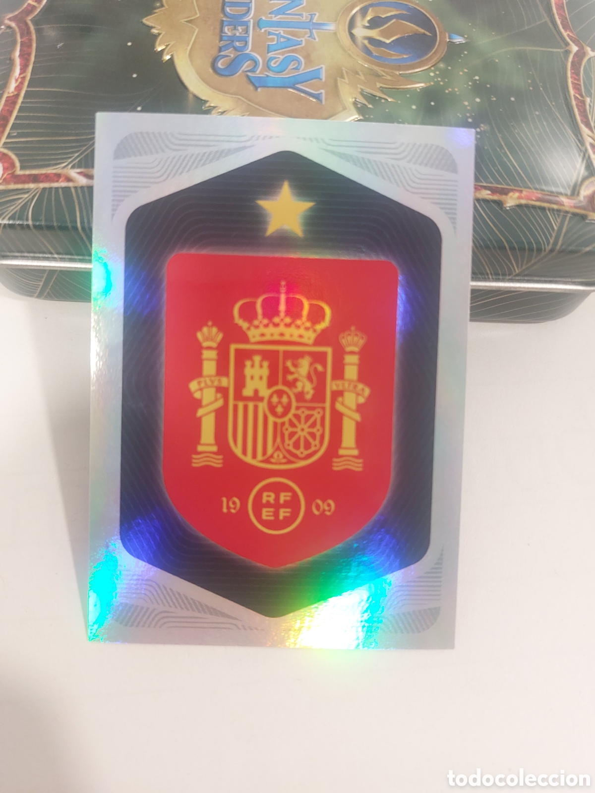 Cromos de f&uacute;tbol: 1 ESCUDO PANINI SELECCION ESPA&Ntilde;OLA ESPA&Ntilde;A SPAIN CARREFOUR 26 2026