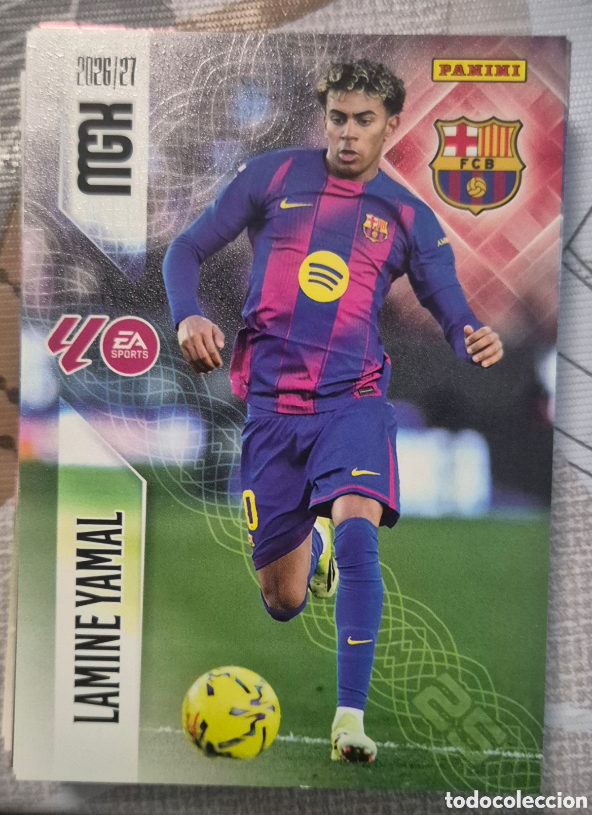 Cromos de f&uacute;tbol: Lamine yamal barcelona megacracks 2026 2027