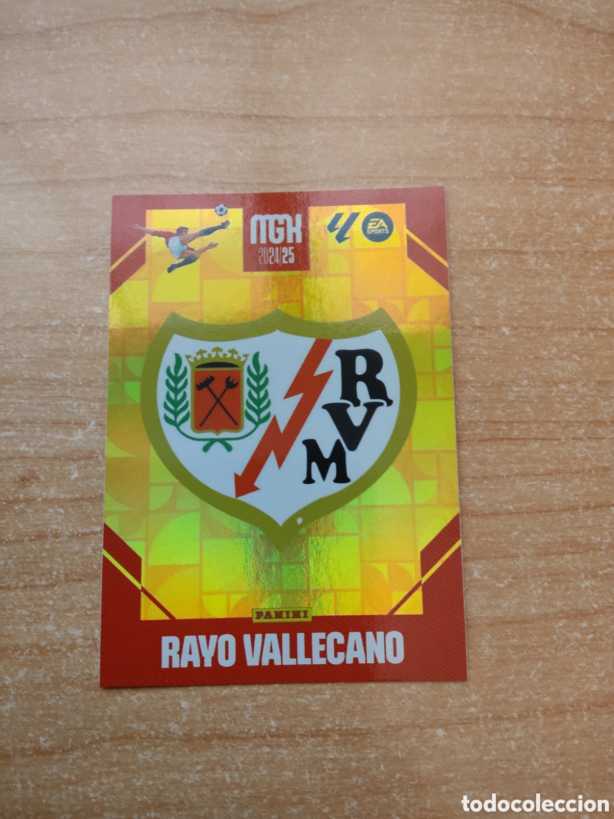 Cromos de Futebol: 271 ESCUDO RAYO VALLECANO MEGACRACKS 2024 2025