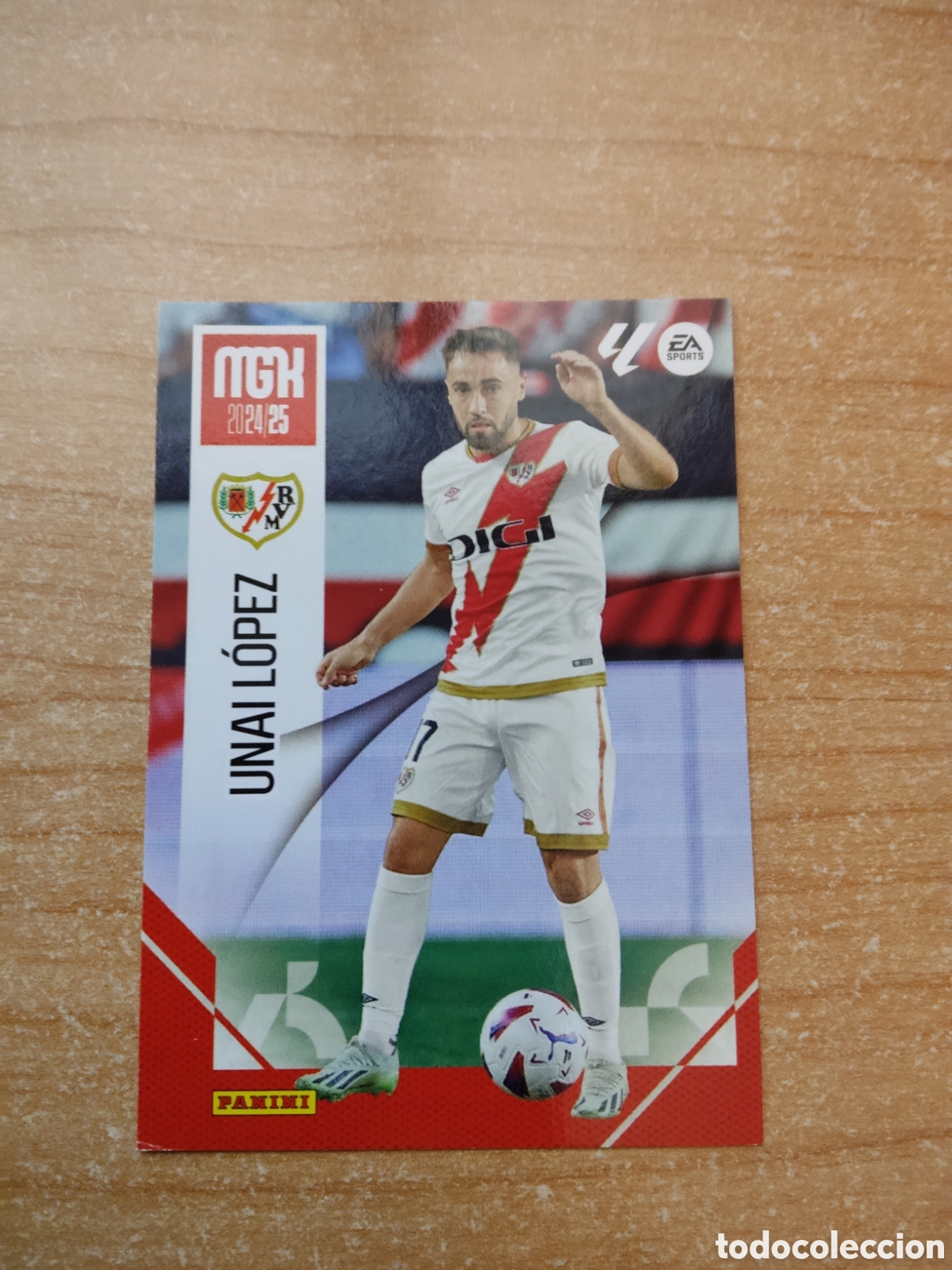 Football Stickers: 281 UNAI LOPEZ MEGACRACKS 2024 2025
