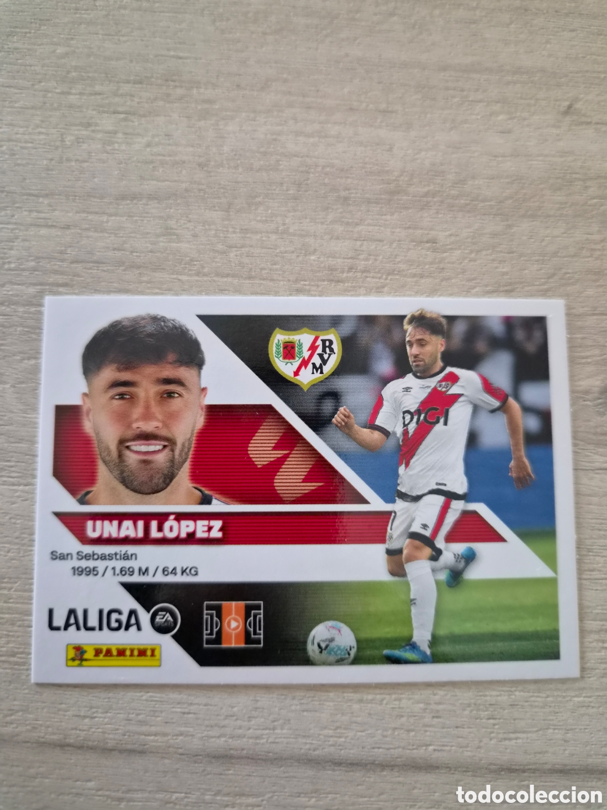 Football Stickers: N&deg;14 Rayo Vallecano Unai Lopez Liga Este 26/27