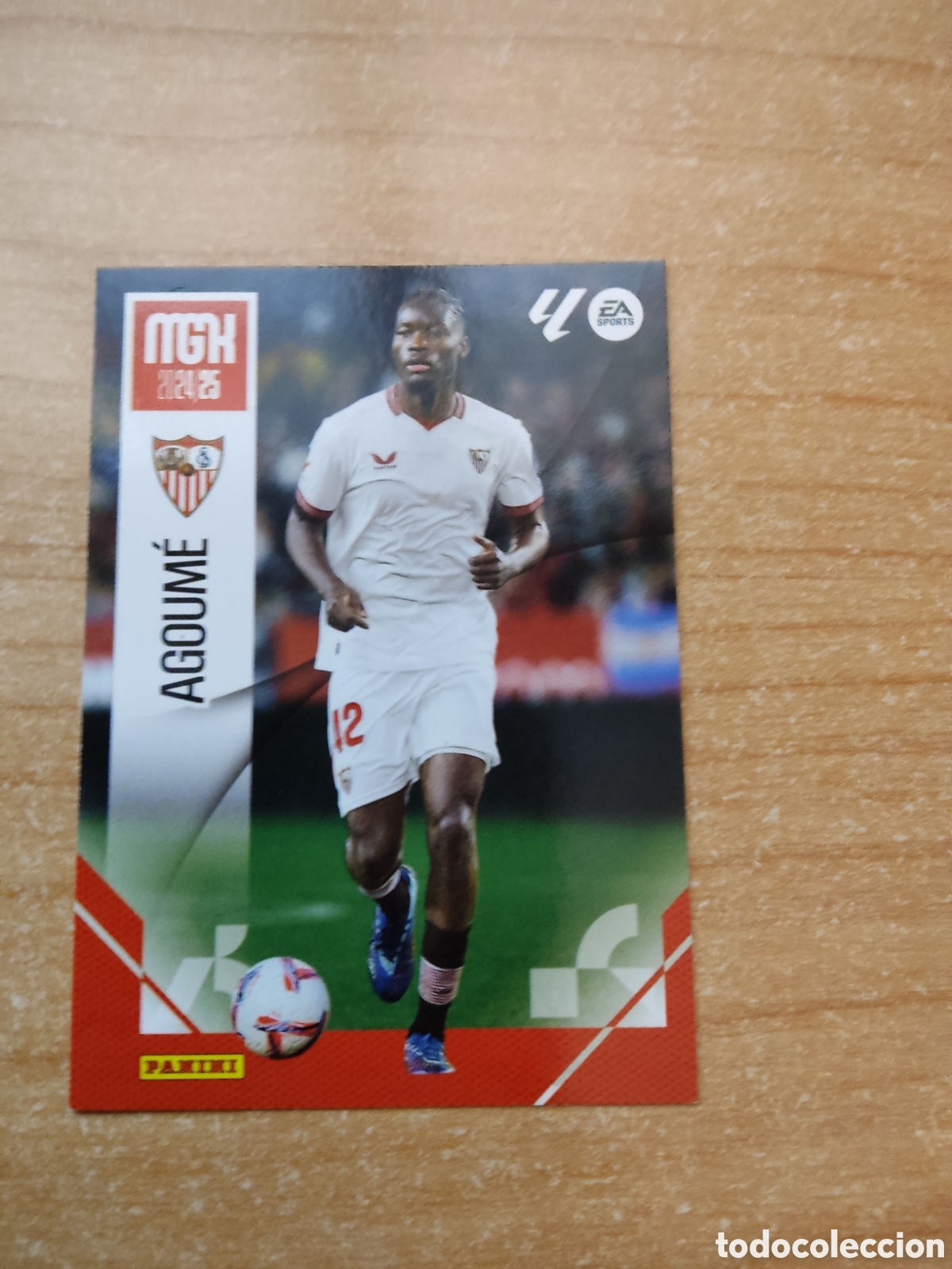 Football Stickers: 317 AGOUME SEVILLA MEGACRACKS 2024 2025
