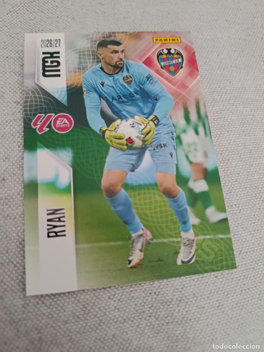 Cartes &agrave; collectionner de Football: Megacracks 26/27. 200- Ryan. Levante.