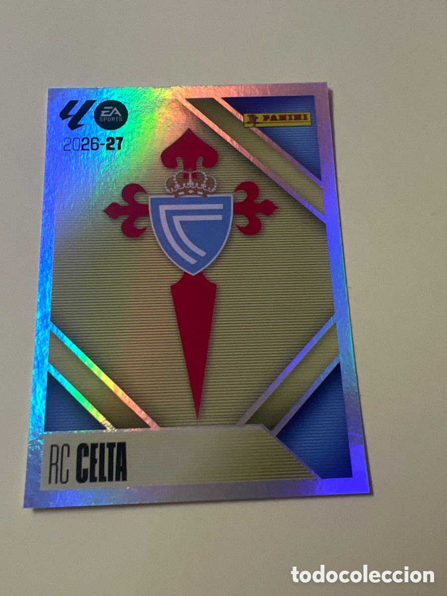 Football Stickers: C3227. Escudo del celta n&uacute;mero 1 cromo liga este 26-27 2026-2027