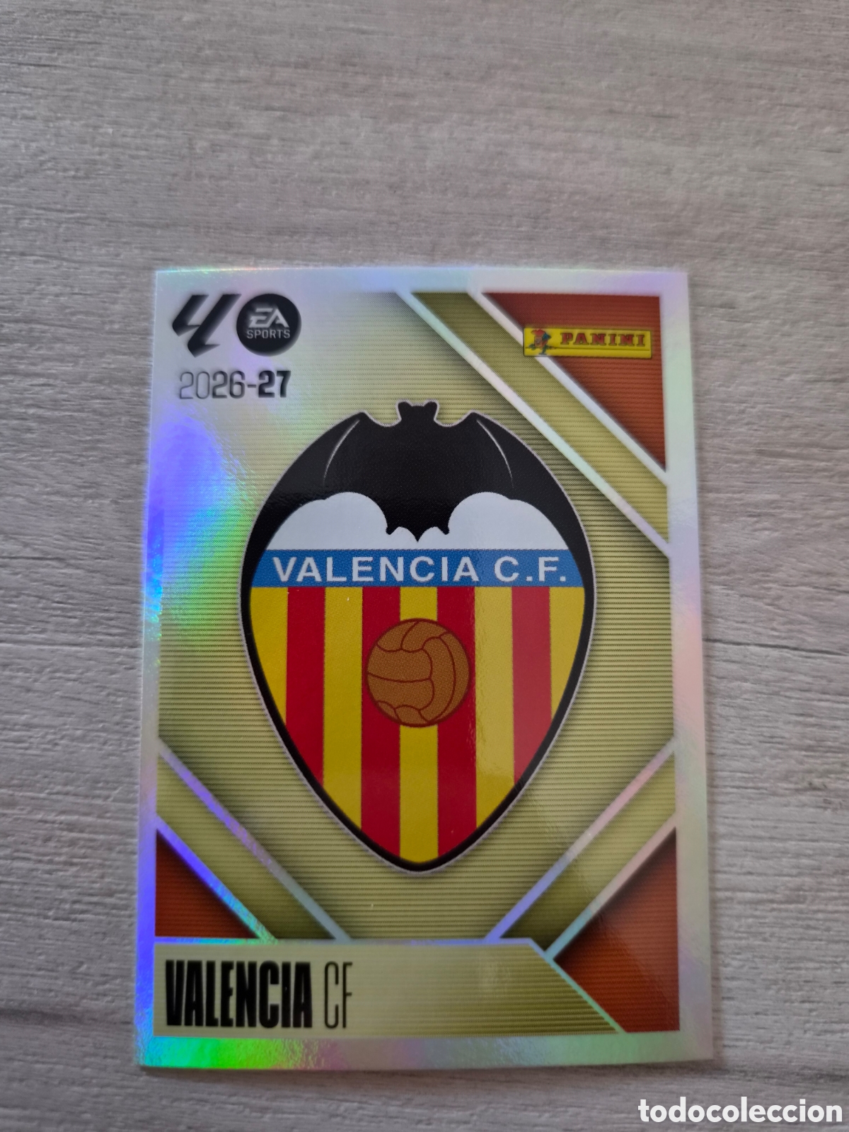 Cromos de f&uacute;tbol: N&deg;1 Valencia Escudo Liga Este 26/27